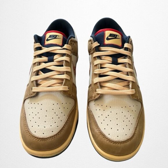 Authentic NIKE New in Box DUNK LOW ”WHEAT SANDDRIFT” Size 10